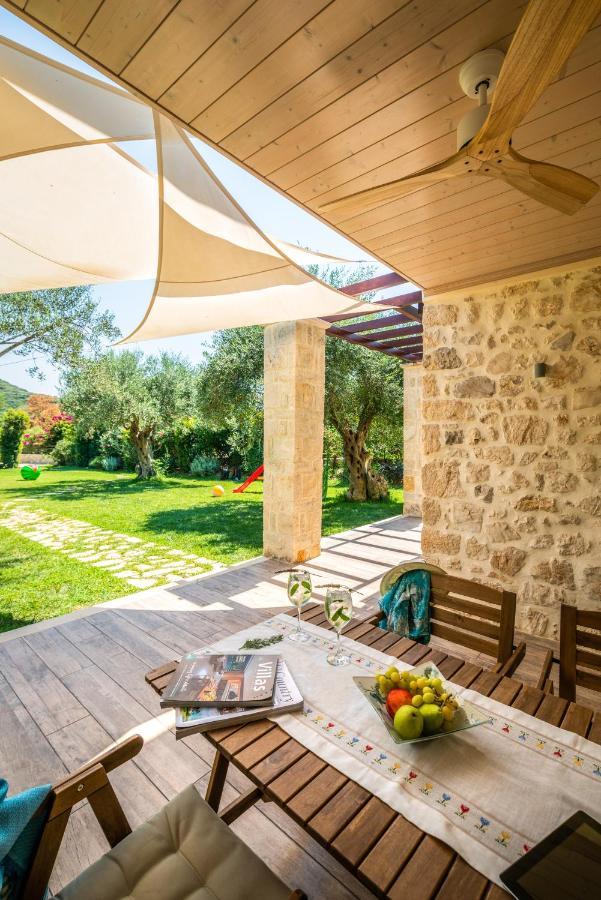 Bellou Villas Sivota ภายนอก รูปภาพ
