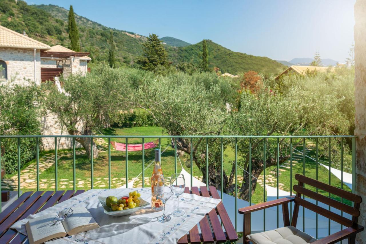 Bellou Villas Sivota ภายนอก รูปภาพ