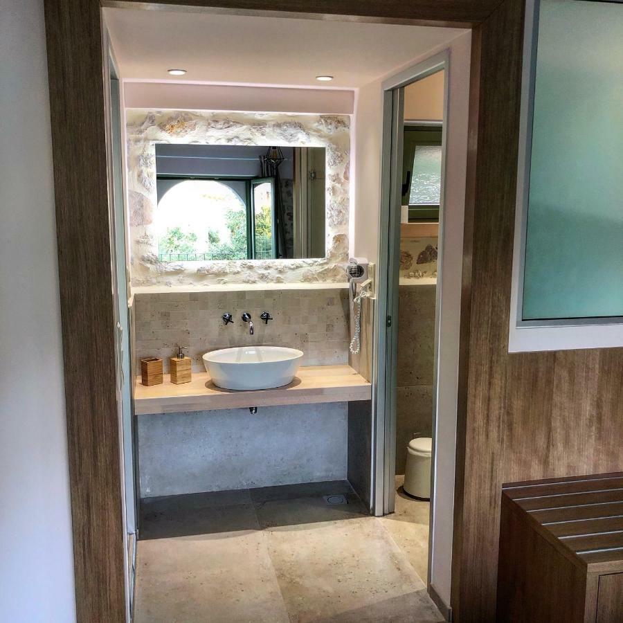 Bellou Villas Sivota ภายนอก รูปภาพ